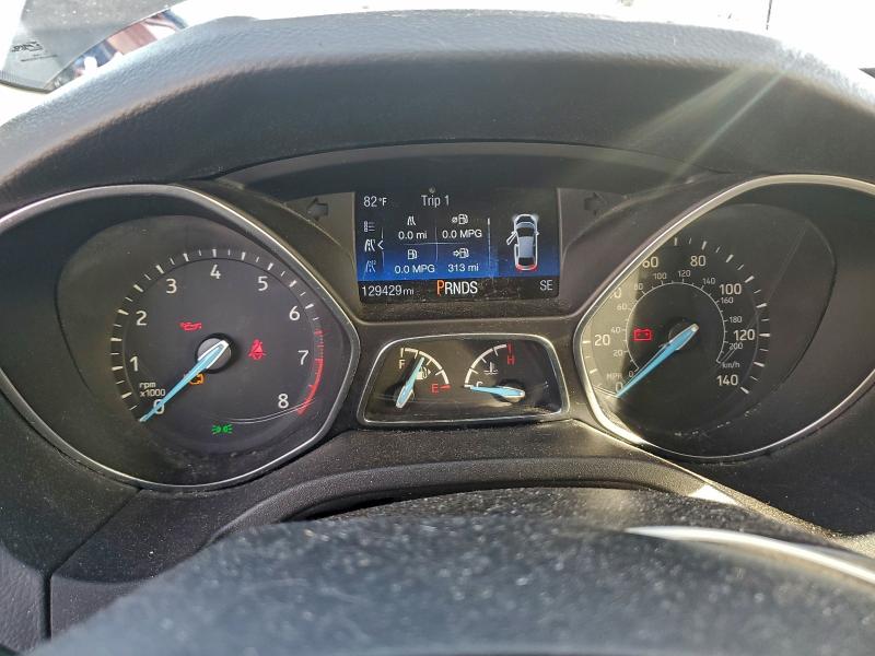 Photo 9 from auction – 2015 FORD FOCUS SE with VIN 1FADP3K21FL264127