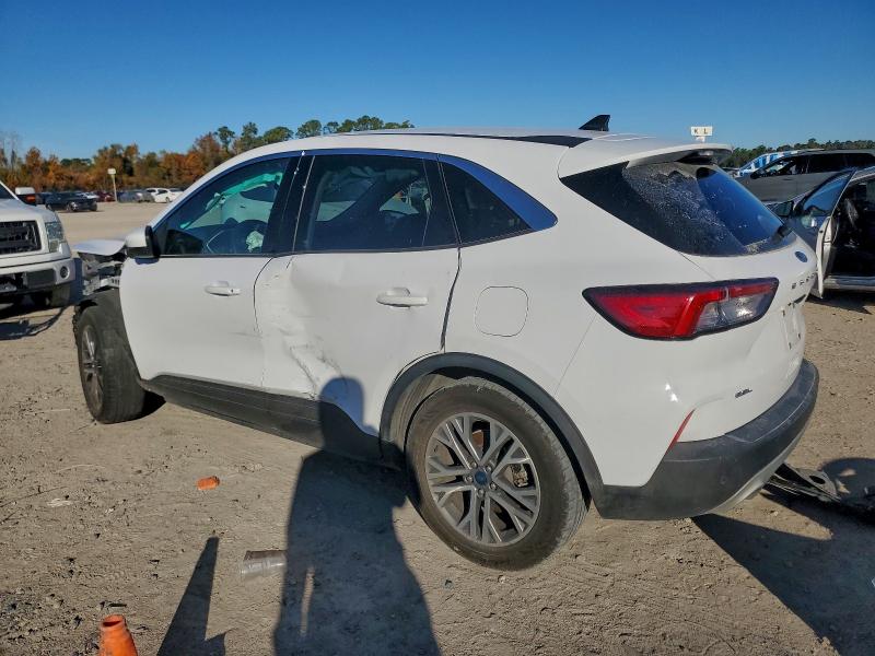 Photo 2 from auction – 2022 FORD ESCAPE with VIN 1FMCU0H65NUA49040