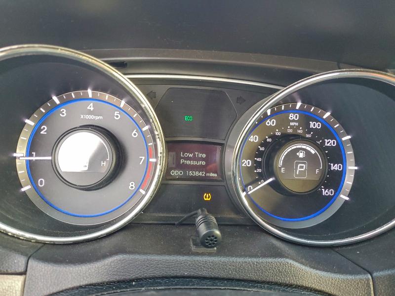 Photo 9 from auction – 2011 HYUNDAI SONATA SE with VIN 5NPEC4AC8BH146357
