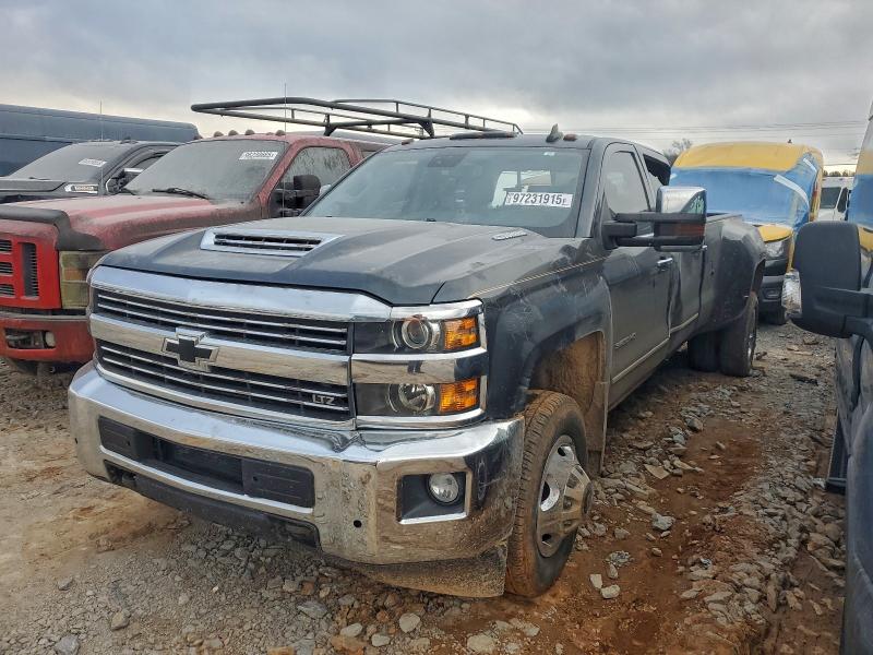 Photo 1 from auction – 2017 CHEVROLET SILVERADO with VIN 1GC4K0EY1HF208424
