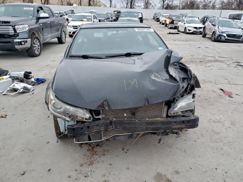 Photo 5 from auction – 2015 TOYOTA SCION TC with VIN JTKJF5C75F3096149