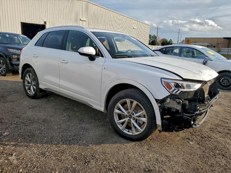 Photo 4 from auction – 2025 AUDI Q3 PREMIUM with VIN WA1DECF32S1021512