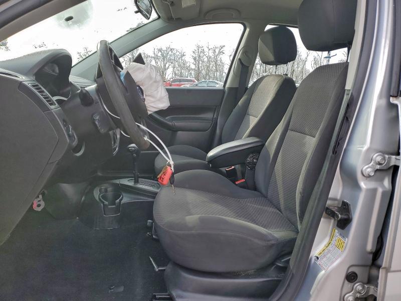 Photo 7 from auction – 2006 FORD FOCUS with VIN 1FAHP37N86W164688