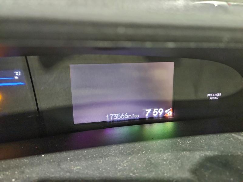 Photo 9 from auction – 2015 HONDA CIVIC LX with VIN 19XFB2F59FE261517
