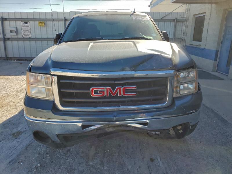 Photo 5 from auction – 2011 GMC SIERRA C15 with VIN 1GTR1UEA7BZ128697