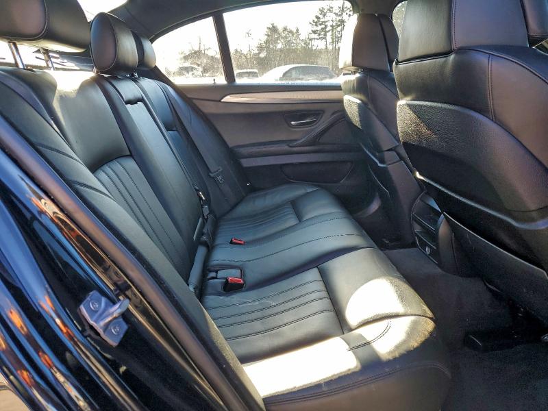 Photo 10 from auction – 2014 BMW M5 with VIN WBSFV9C56ED097429