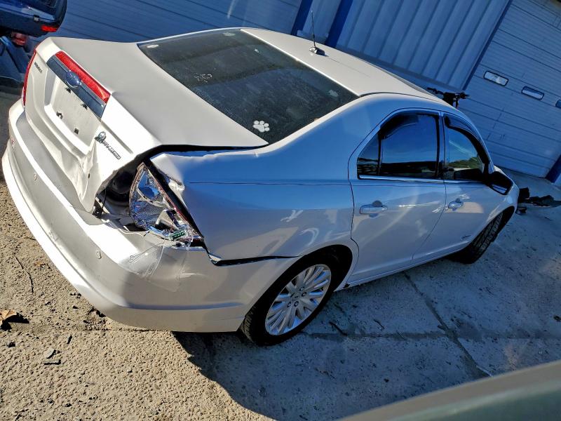 Photo 3 from auction – 2010 FORD FUSION with VIN 3FADP0L35AR133315