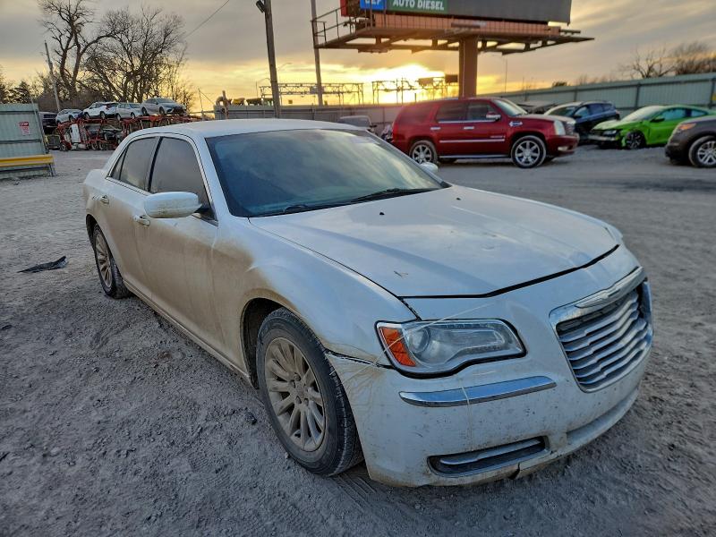 Photo 4 from auction – 2014 CHRYSLER 300 with VIN 2C3CCAAG5EH159965