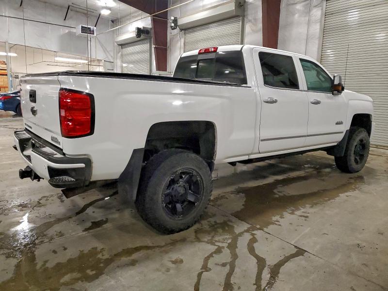 Photo 3 from auction – 2015 CHEVROLET SILVERADO with VIN 1GC1KXEG7FF550556