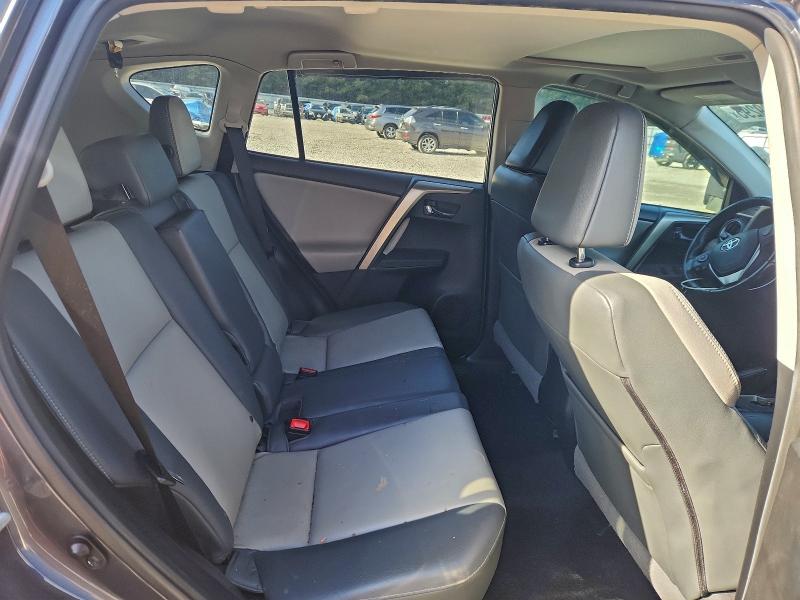 Photo 10 from auction – 2015 TOYOTA RAV4 LIMIT with VIN 2T3YFREV0FW160281