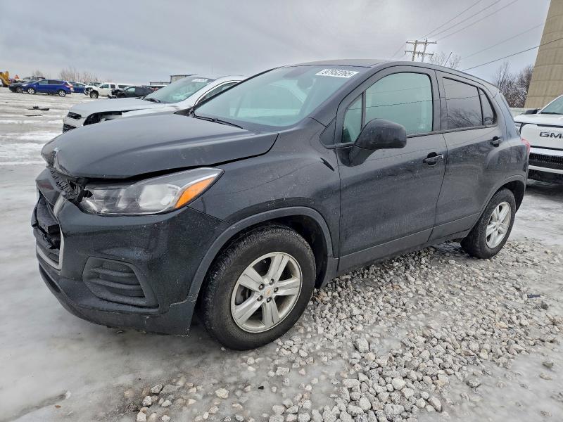 CHEVROLET TRAX LS 2021 with VIN KL7CJKSB1MB316843 - Photo from auction