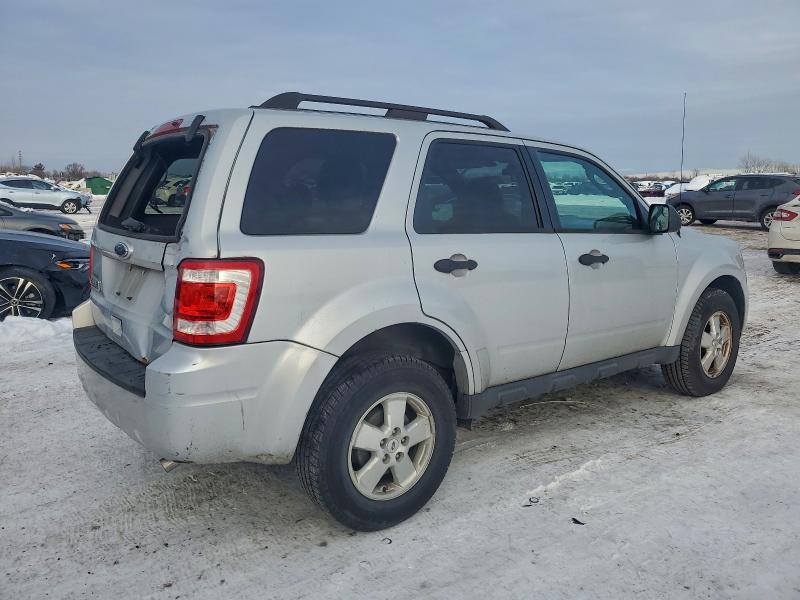 Photo 3 from auction – 2012 FORD ESCAPE with VIN 1FMCU0D72CKA06878