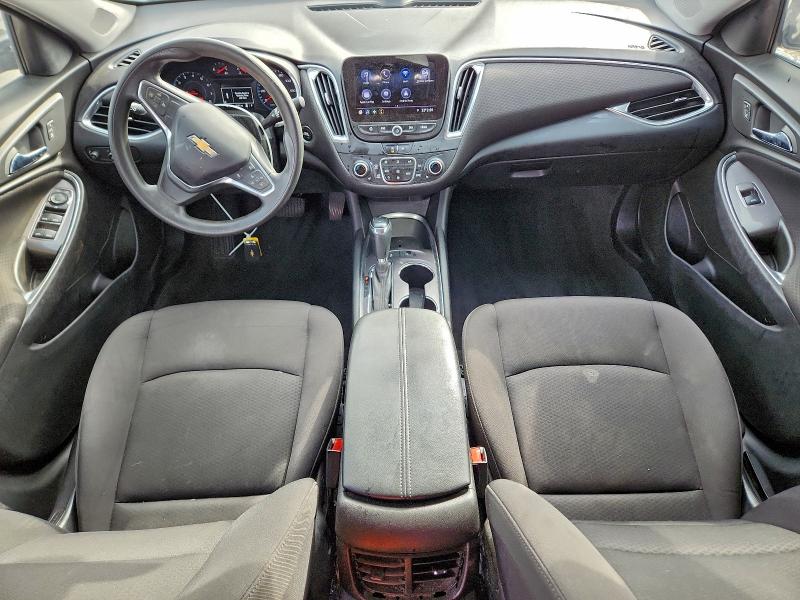 Photo 8 from auction – 2020 CHEVROLET MALIBU LT with VIN 1G1ZD5ST6LF007478