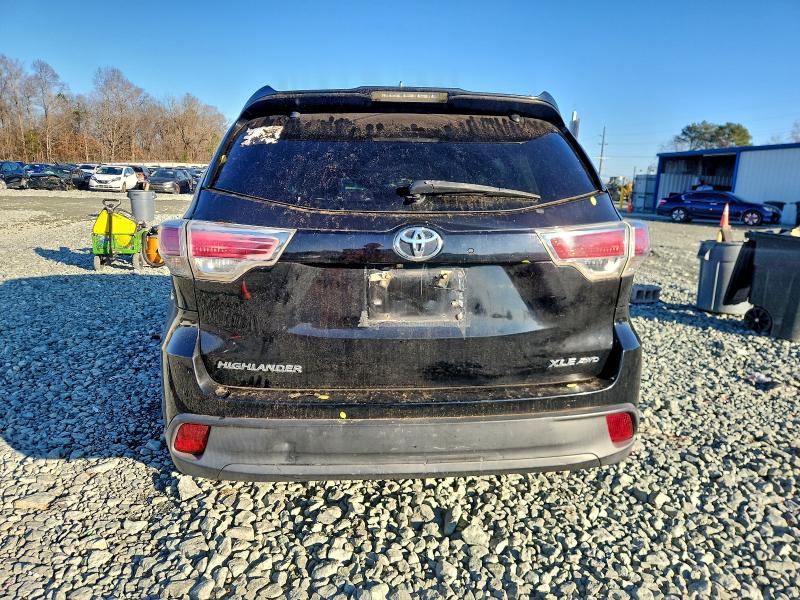 Photo 6 from auction – 2016 TOYOTA HIGHLANDER with VIN 5TDJKRFH3GS321294