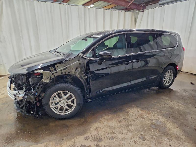 CHRYSLER PACIFICA S 2026 with VIN 2C4RC1BG0TR178256 - Photo from auction