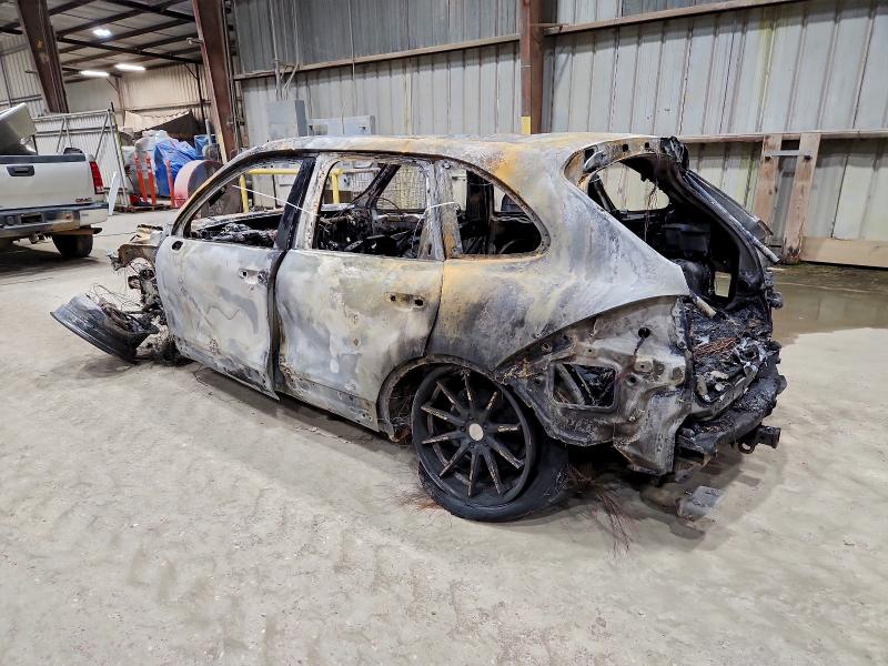 Photo 2 from auction – 2014 PORSCHE CAYENNE with VIN WP1AA2A26ELA07486
