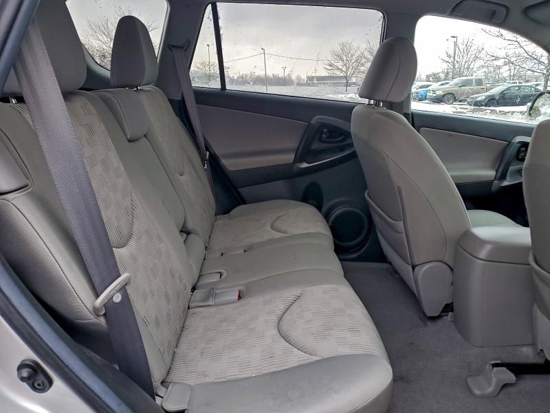 Photo 11 from auction – 2012 TOYOTA RAV4 with VIN 2T3BF4DV1CW256426