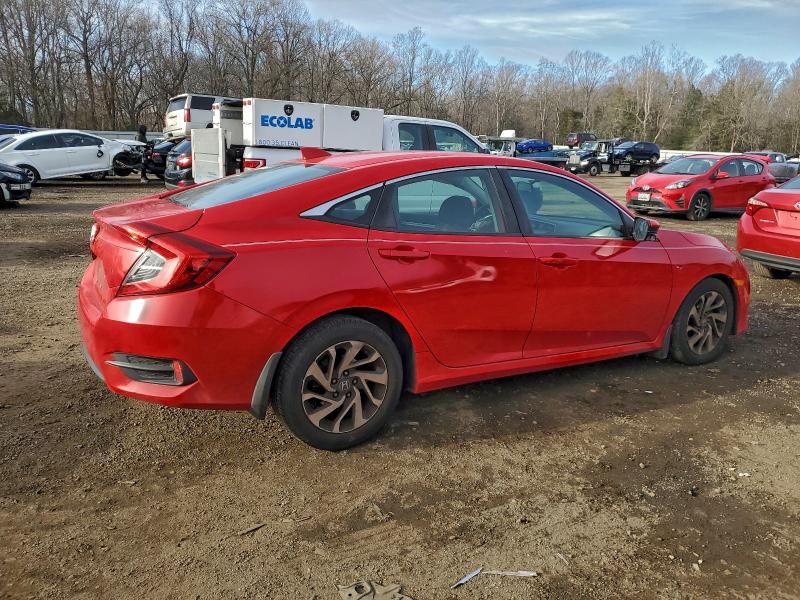 Photo 3 from auction – 2018 HONDA CIVIC EX with VIN 2HGFC2F76JH599115