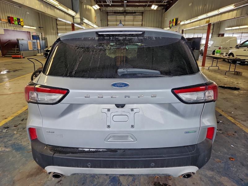 Photo 6 from auction – 2020 FORD ESCAPE with VIN 1FMCU0G66LUB43457