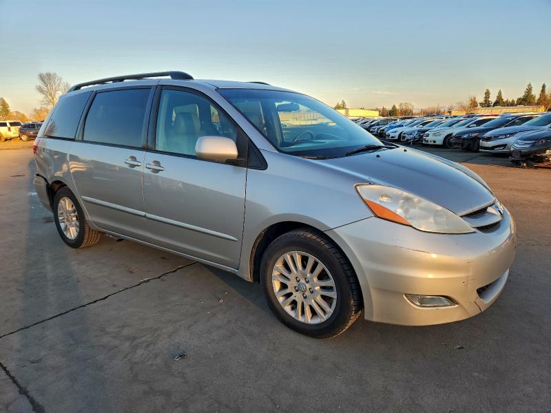 Photo 4 from auction – 2007 TOYOTA SIENNA XLE with VIN 5TDZK22C97S094147