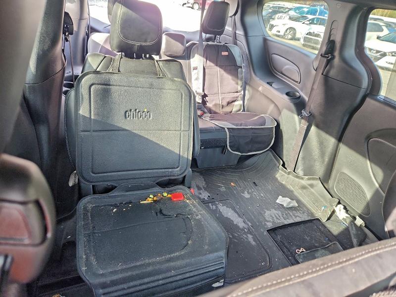 Photo 11 from auction – 2023 CHRYSLER PACIFICA T with VIN 2C4RC3BG3PR504309