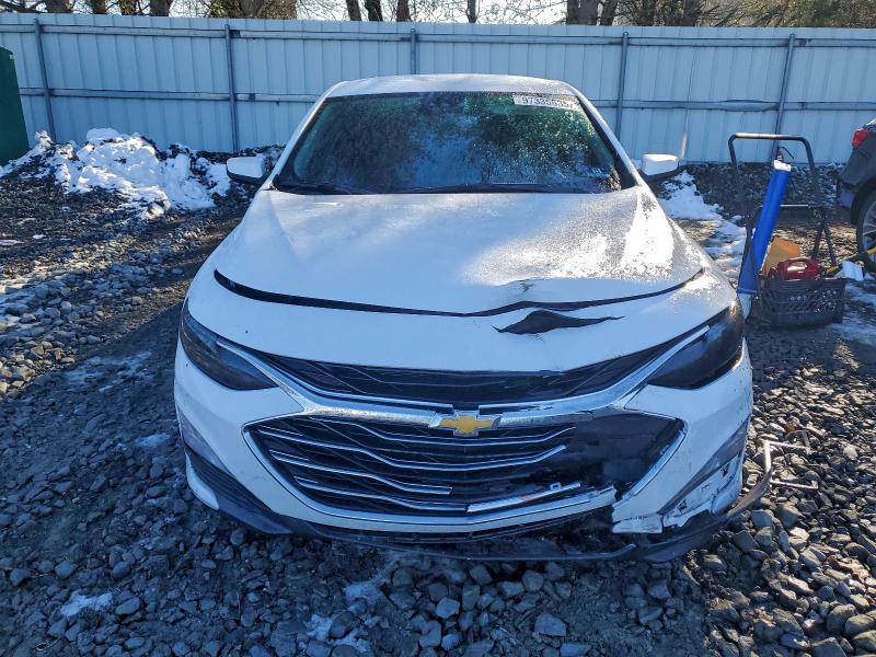 Photo 5 from auction – 2024 CHEVROLET MALIBU LT with VIN 1G1ZD5ST2RF199362