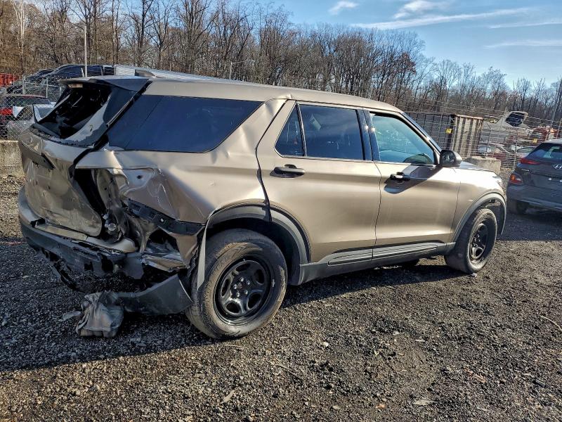 Photo 3 from auction – 2022 FORD EXPLORER P with VIN 1FM5K8AB3NGB77988