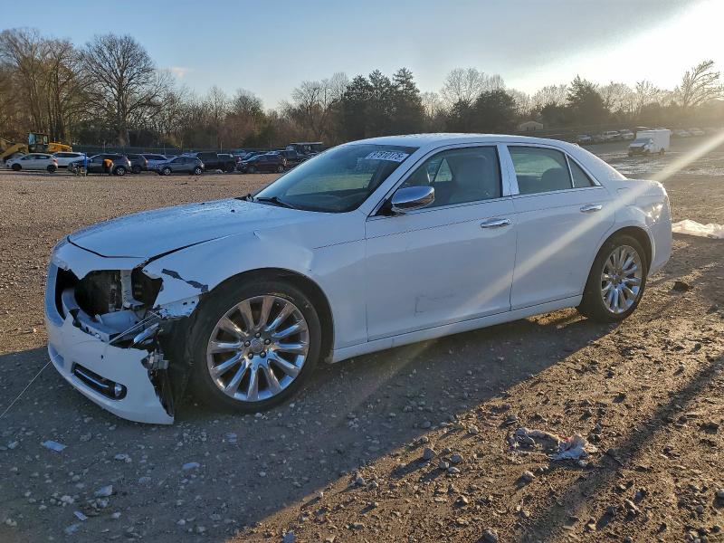 CHRYSLER 300C 2014 with VIN 2C3CCAETXEH119484 - Photo from auction