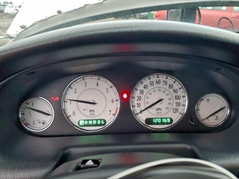 Photo 9 from auction – 2004 CHRYSLER CONCORDE L with VIN 2C3AD56G34H673557