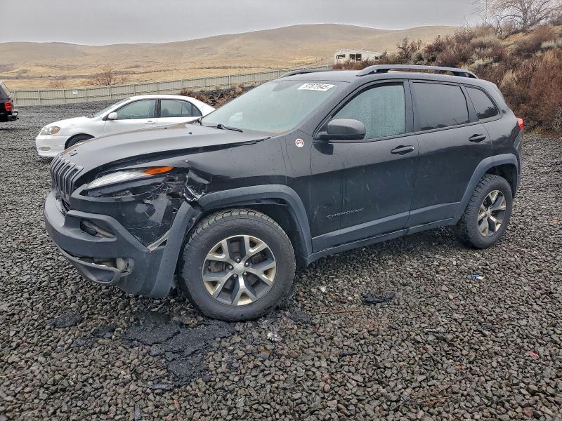 JEEP CHEROKEE T 2017 with VIN 1C4PJMBS7HW658750 - Photo from auction
