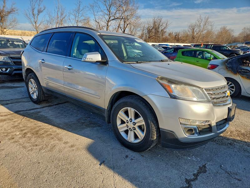Photo 4 from auction – 2013 CHEVROLET TRAVERSE L with VIN 1GNKVJKD5DJ237381