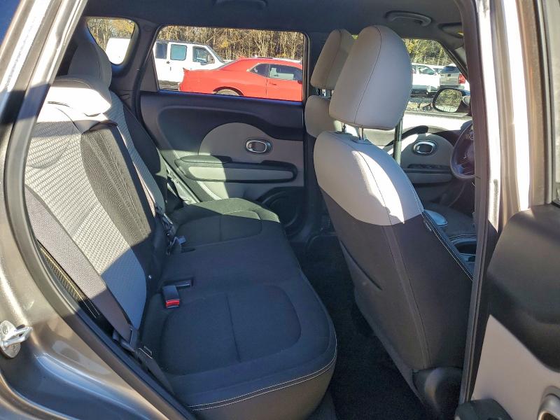 Photo 11 from auction – 2014 KIA SOUL with VIN KNDJP3A59E7087844