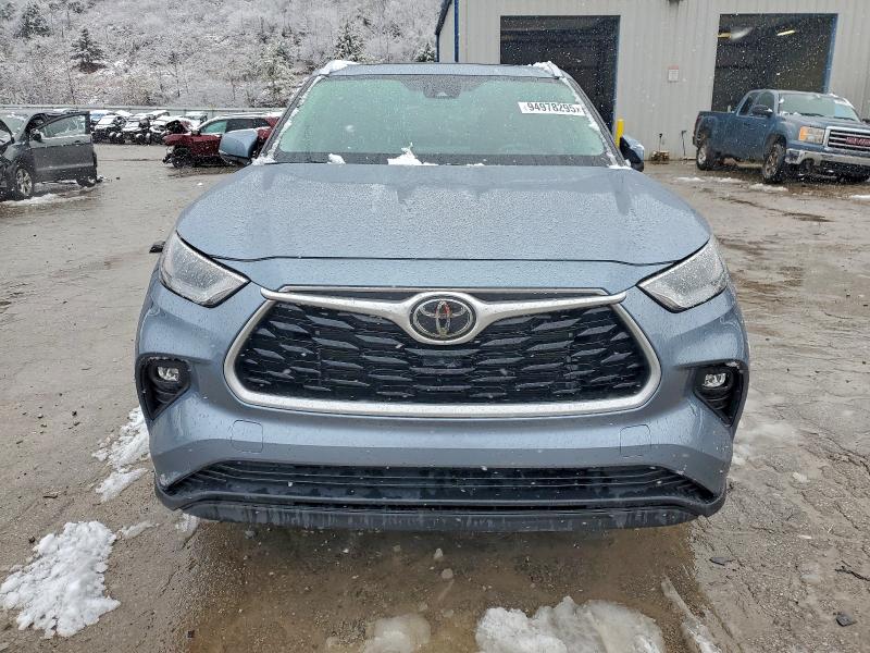 Photo 5 from auction – 2023 TOYOTA HIGHLANDER with VIN 5TDKDRAH9PS018297