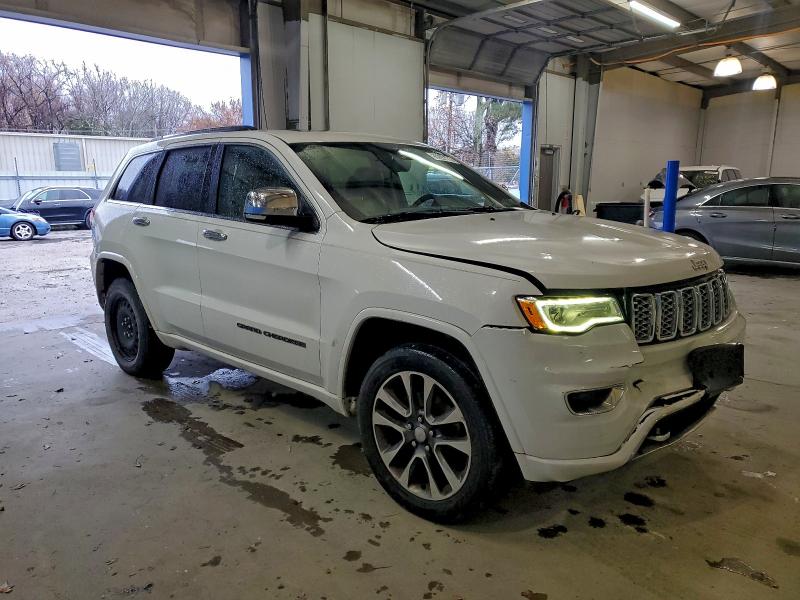 Photo 4 from auction – 2017 JEEP GRAND CHER with VIN 1C4RJFCG4HC648290