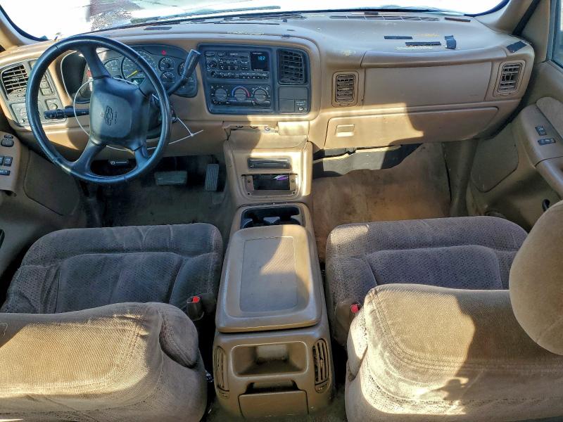 Photo 8 from auction – 1999 CHEVROLET SILVERADO with VIN 1GCEK19T0XE152134