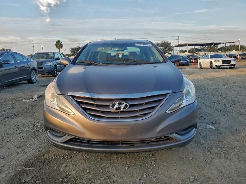 Photo 5 from auction – 2013 HYUNDAI SONATA GLS with VIN 5NPEB4AC0DH647510