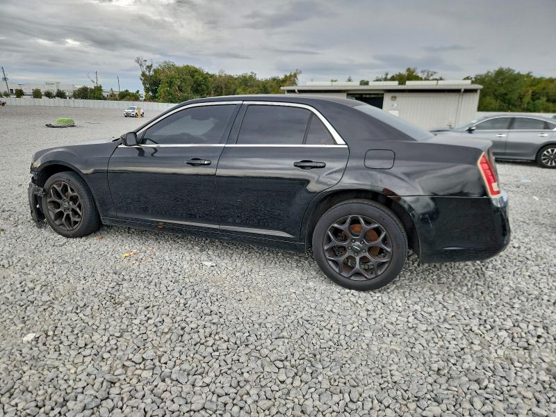 Photo 2 from auction – 2014 CHRYSLER 300 with VIN 2C3CCAAG2EH373375