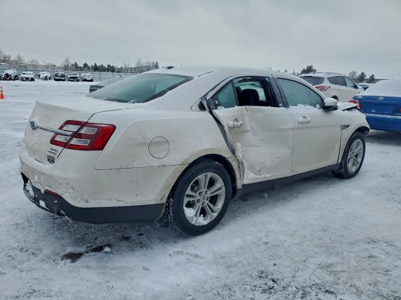 Photo 3 from auction – 2016 FORD TAURUS SEL with VIN 1FAHP2E81GG138999