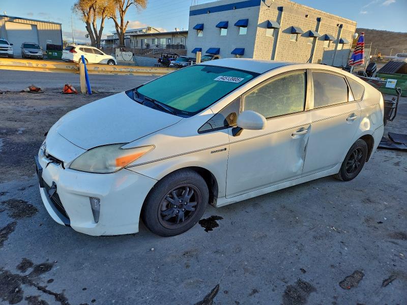 TOYOTA PRIUS 2014 with VIN JTDKN3DU2E1738618 - Photo from auction