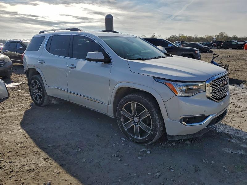 Photo 4 from auction – 2017 GMC ACADIA DEN with VIN 1GKKNPLS4HZ313483