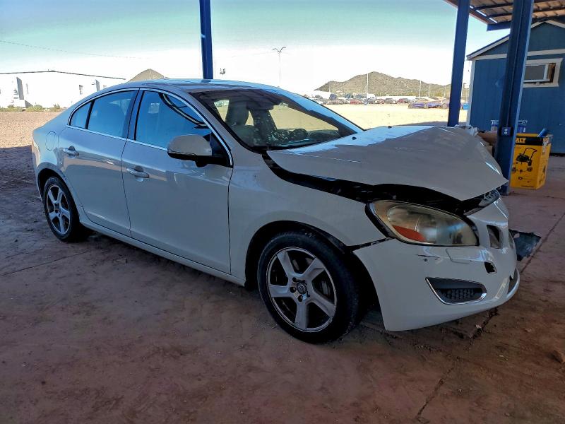Photo 4 from auction – 2013 VOLVO S60 T5 with VIN YV1612FH8D2181658