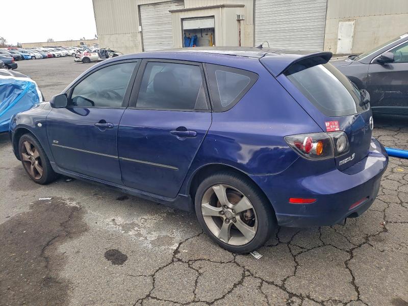 Photo 2 from auction – 2005 MAZDA 3 HATCHBAC with VIN JM1BK343051234262