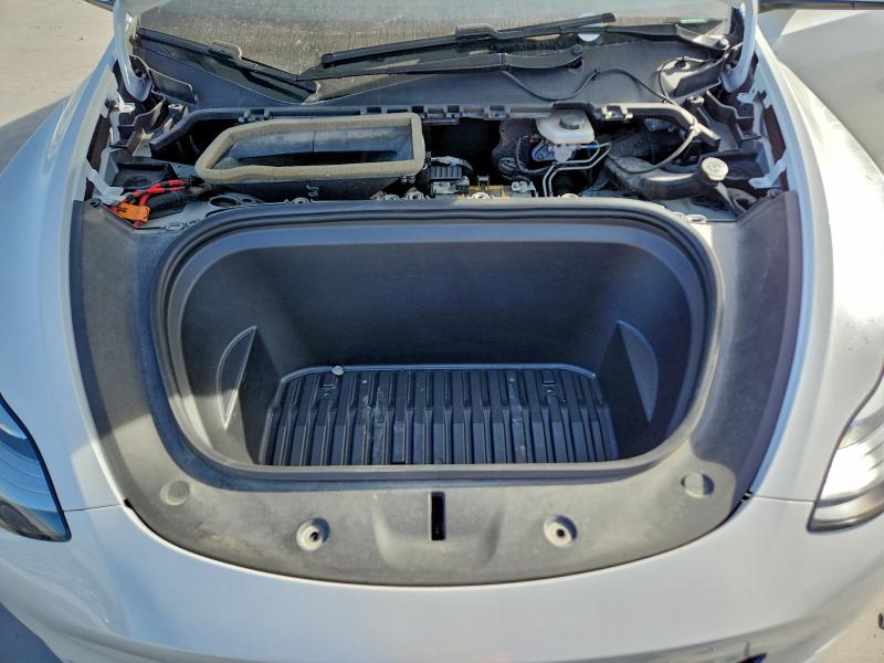 Photo 12 from auction – 2020 TESLA MODEL Y with VIN 5YJYGDEF4LF014847