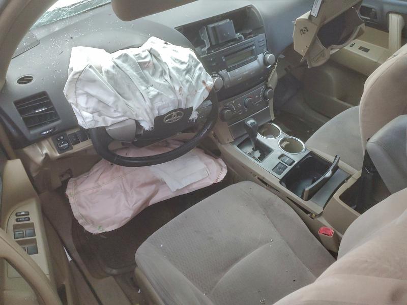 Photo 8 from auction – 2010 TOYOTA HIGHLANDER with VIN JTEZK3EH1A2105794