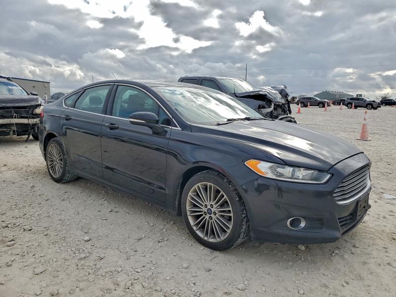 Photo 4 from auction – 2014 FORD FUSION SE with VIN 3FA6P0HD8ER352012