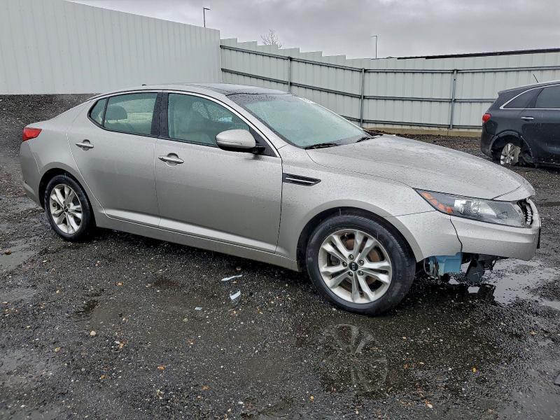 Photo 4 from auction – 2011 KIA OPTIMA EX with VIN KNAGN4A74B5115089