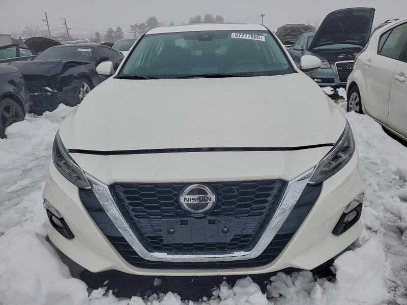 Photo 5 from auction – 2020 NISSAN ALTIMA SL with VIN 1N4BL4EW3LC221069