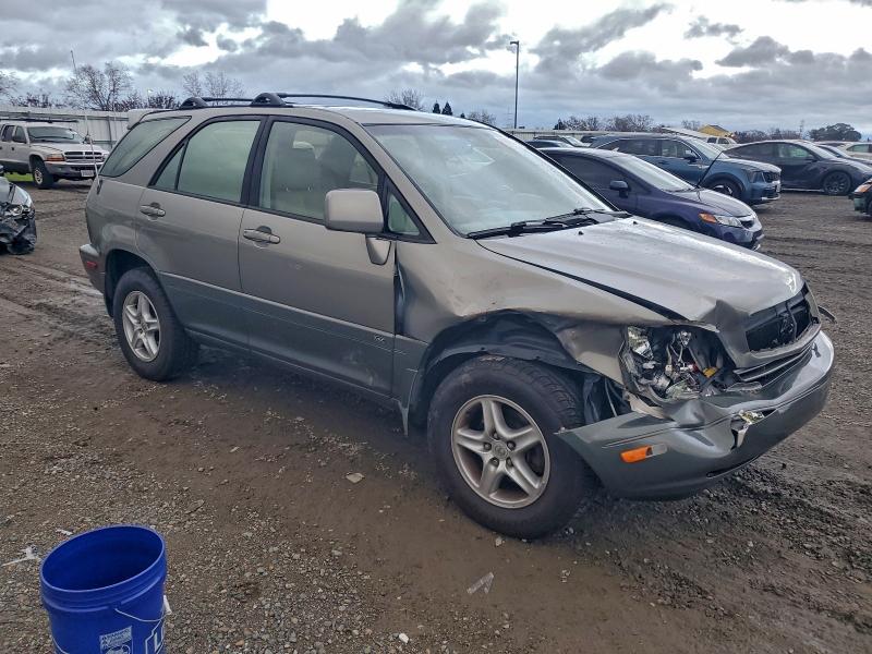Photo 4 from auction – 2002 LEXUS RX 300 with VIN JTJHF10U320281236