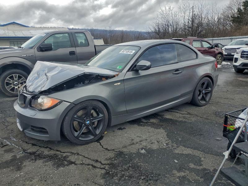 BMW 135 I 2011 with VIN WBAUC9C54BVM09206 - Photo from auction