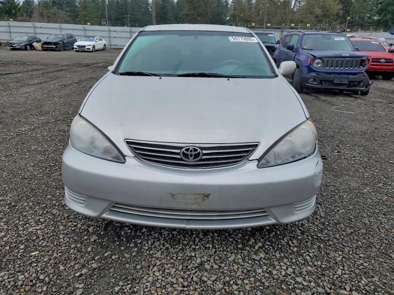 Photo 5 from auction – 2005 TOYOTA CAMRY LE with VIN 4T1BE32K65U564516